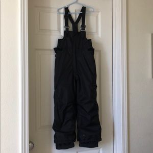 Quicksilver Snowbib size 5